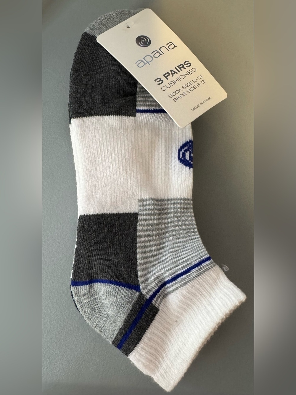 Apana Men's Athletic No-Show cushioned thick Socks 3-pack low cut one size comfy